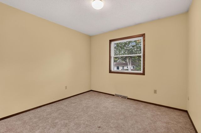 2332 4th Avenue NW, Rochester, MN 55901