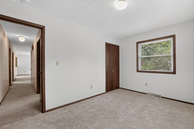 2332 4th Avenue NW, Rochester, MN 55901