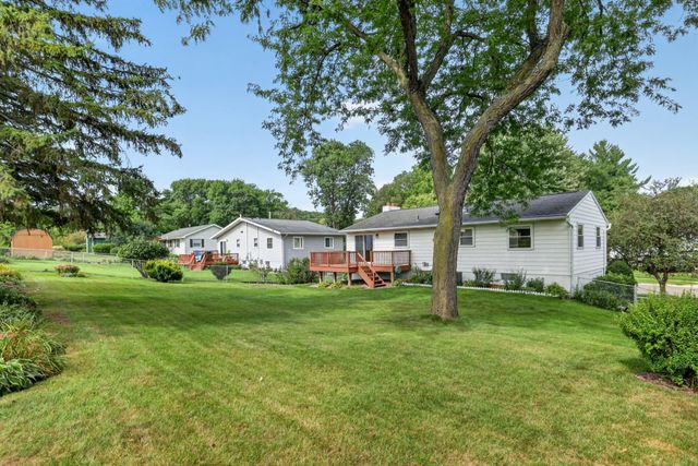 2332 4th Avenue NW, Rochester, MN 55901