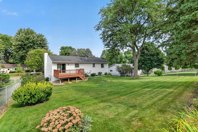 2332 4th Avenue NW, Rochester, MN 55901