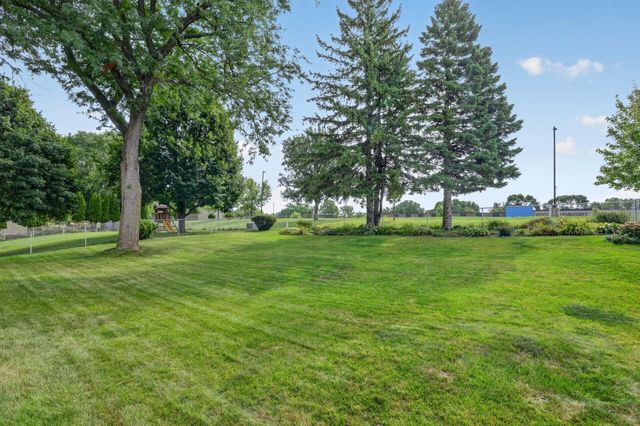 2332 4th Avenue NW, Rochester, MN 55901