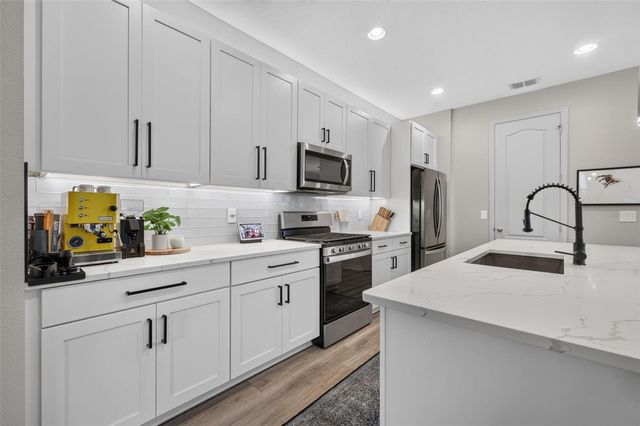 9202 MERLON DRIVE, Winter Garden, FL 34787