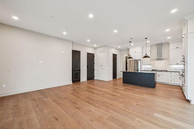 2867 Kobuk Drive, 304, Columbus, OH 43228