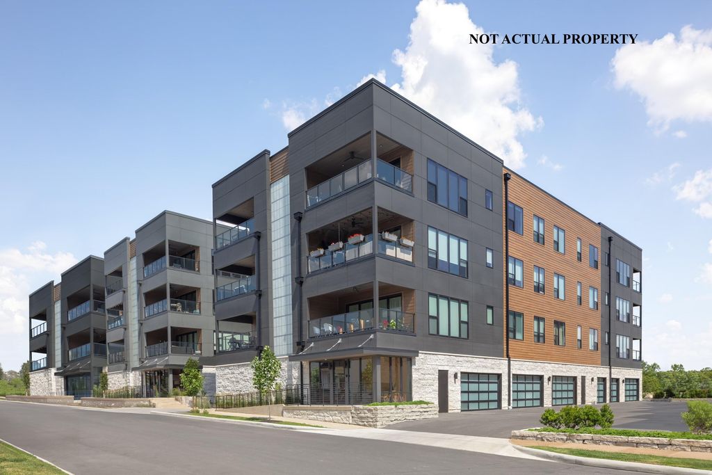 2867 Kobuk Drive, 304, Columbus, OH 43228