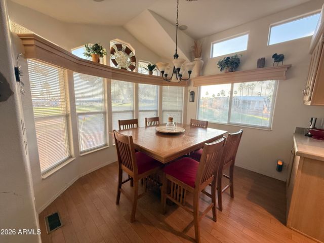 2260 S SEMINOLE Drive, Apache Junction, AZ 85119