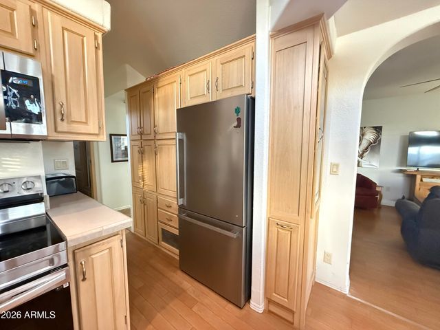 2260 S SEMINOLE Drive, Apache Junction, AZ 85119