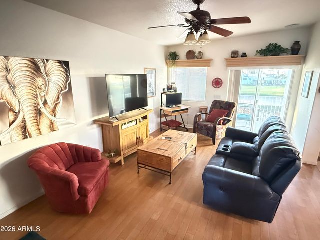 2260 S SEMINOLE Drive, Apache Junction, AZ 85119