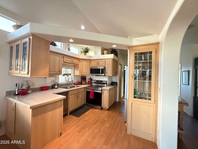 2260 S SEMINOLE Drive, Apache Junction, AZ 85119