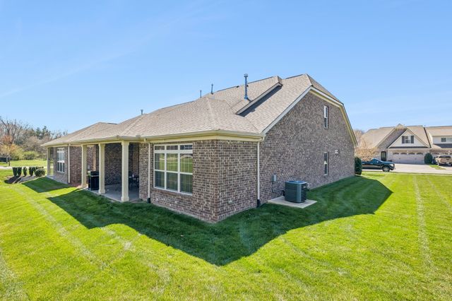 1034 Callaway Dr, Lebanon, TN 37087