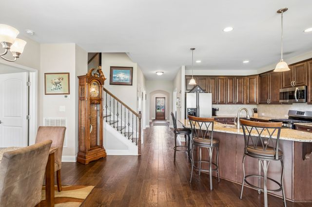 1034 Callaway Dr, Lebanon, TN 37087
