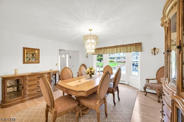 35 Cherbourg Dr, West Milford Twp., NJ 07480