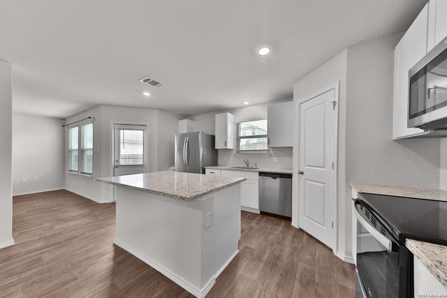8210 Titan Belt, San Antonio, TX 78252