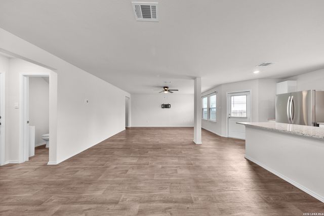 8210 Titan Belt, San Antonio, TX 78252