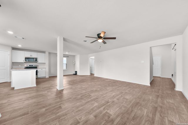 8210 Titan Belt, San Antonio, TX 78252
