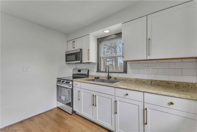 304 E Union Street, Medina, OH 44256