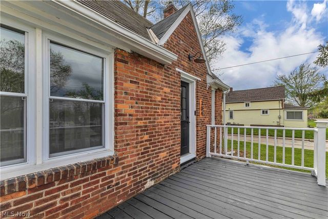 304 E Union Street, Medina, OH 44256