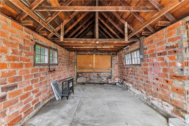 304 E Union Street, Medina, OH 44256