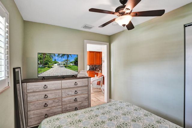 1433 NE 27th Street, Pompano Beach, FL 33064