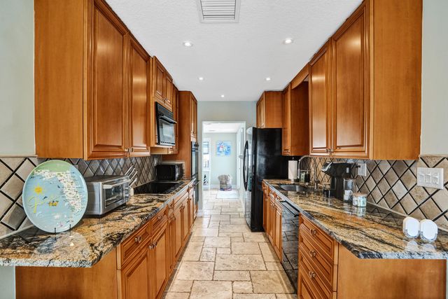 1433 NE 27th Street, Pompano Beach, FL 33064