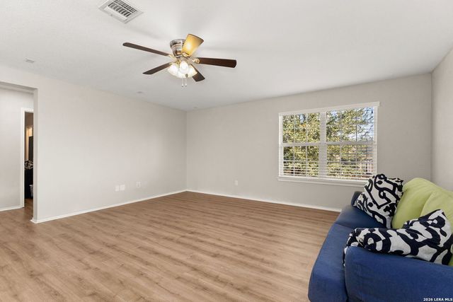 10919 Almond Crest, Live Oak, TX 78233