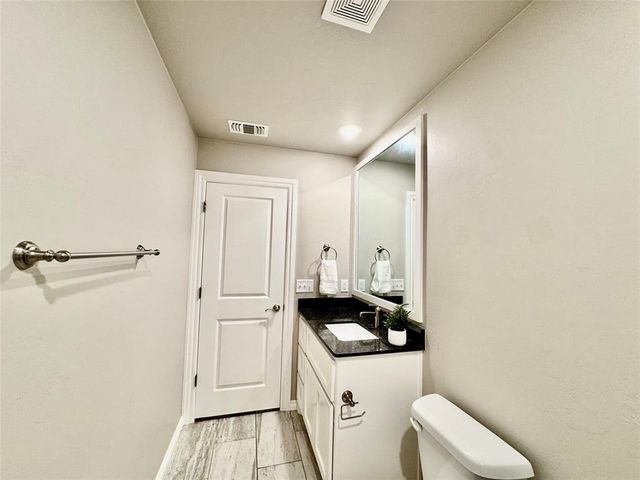 12205 Katie Ridge Road, Yukon, OK 73099