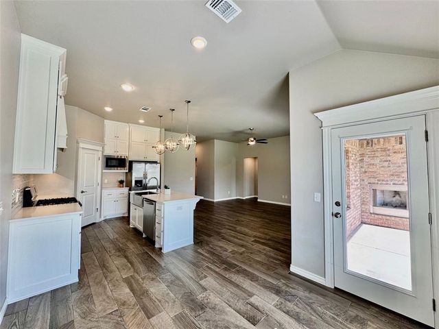 12205 Katie Ridge Road, Yukon, OK 73099