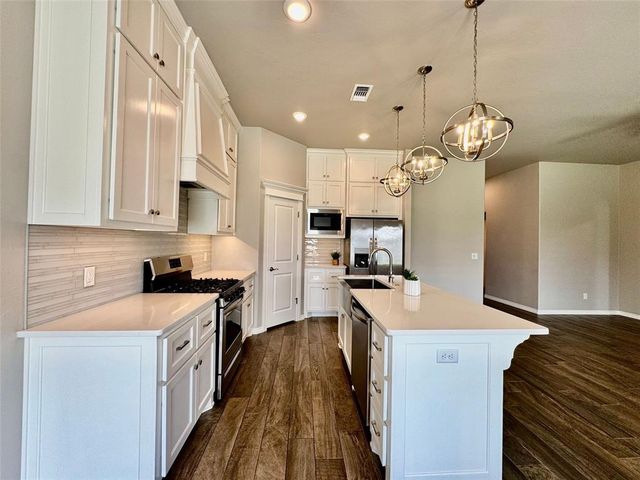 12205 Katie Ridge Road, Yukon, OK 73099