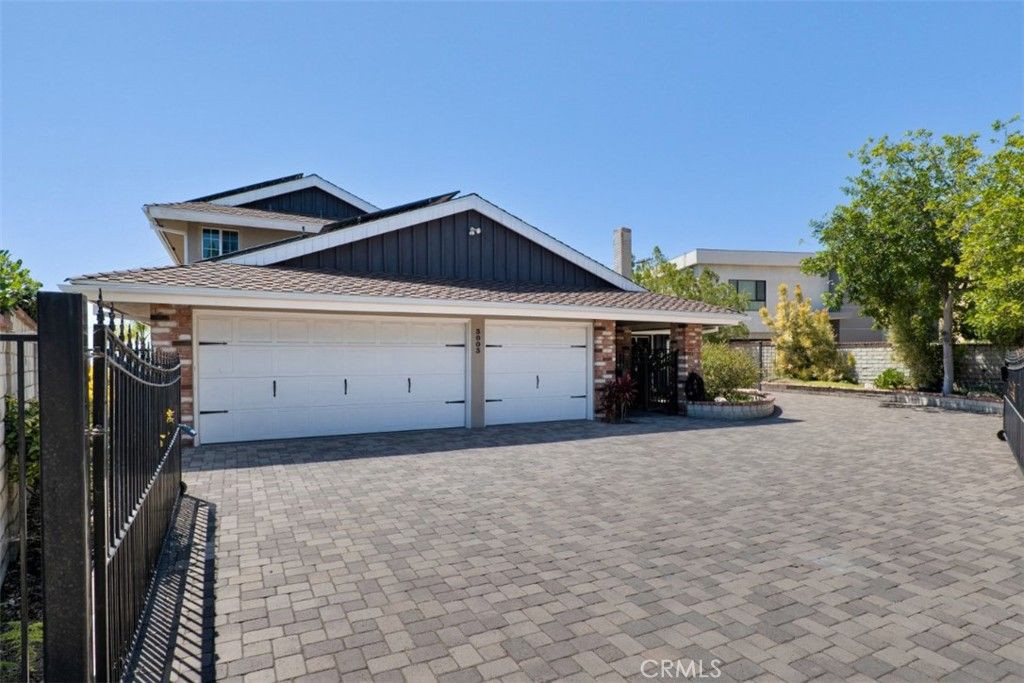 Image 57 of property listing at 3003 Mesa Verde Drive, Burbank, CA 91504