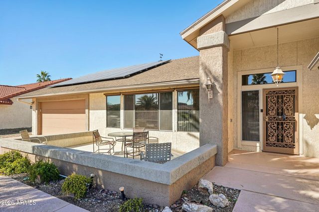 20042 N CROWN RIDGE Drive, Sun City West, AZ 85375