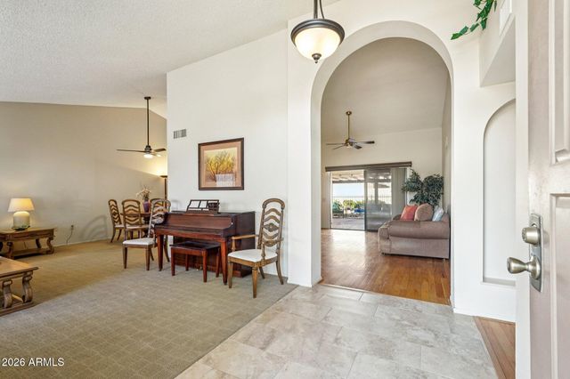 20042 N CROWN RIDGE Drive, Sun City West, AZ 85375