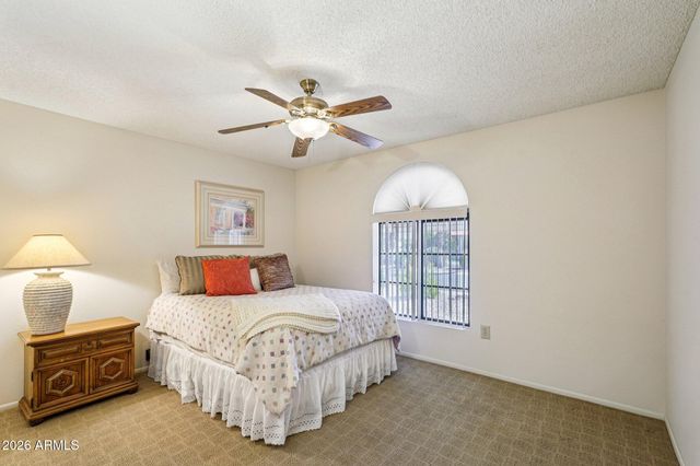 20042 N CROWN RIDGE Drive, Sun City West, AZ 85375