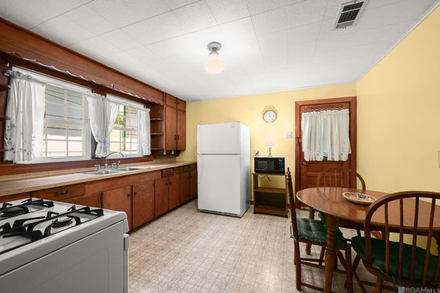741 Steele Blvd, Baton Rouge, LA 70806