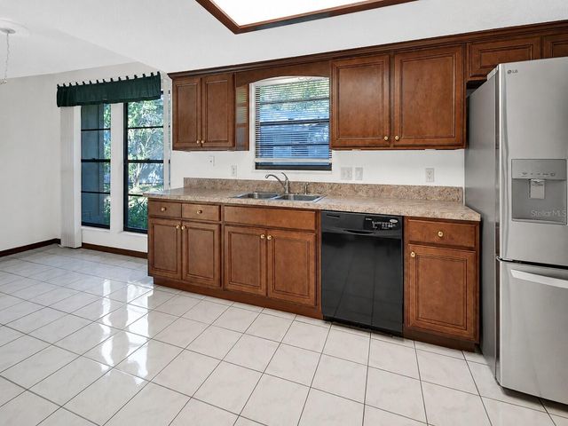 28 RAMBLEWOOD TRAIL, Deland, FL 32724