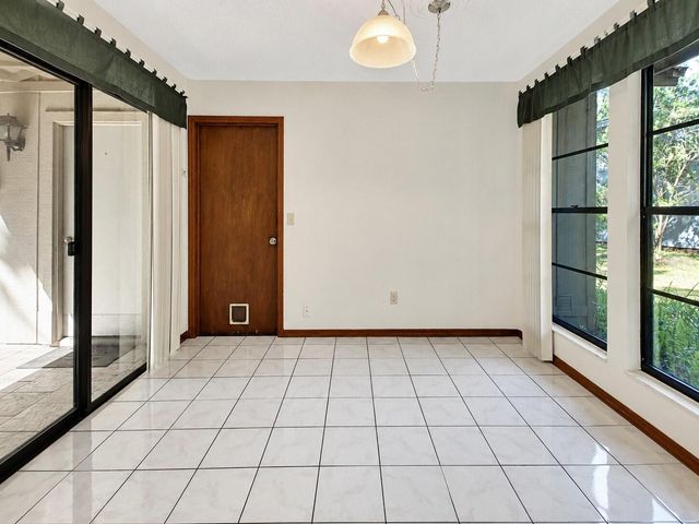 28 RAMBLEWOOD TRAIL, Deland, FL 32724