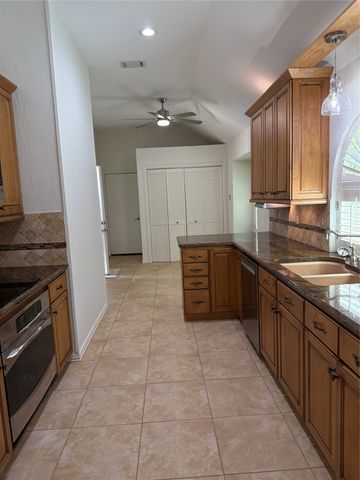 730 Blue Oak Drive, Lewisville, TX 75067