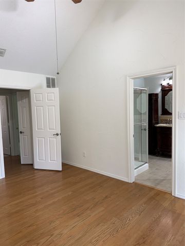 730 Blue Oak Drive, Lewisville, TX 75067