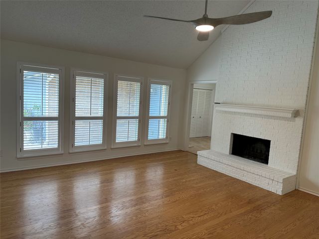 730 Blue Oak Drive, Lewisville, TX 75067