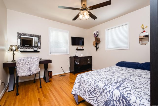 6 Betsy Lane, Little Rock, AR 72205