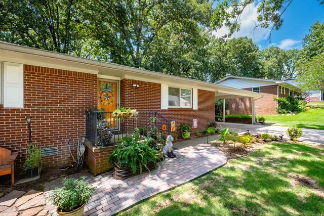 6 Betsy Lane, Little Rock, AR 72205