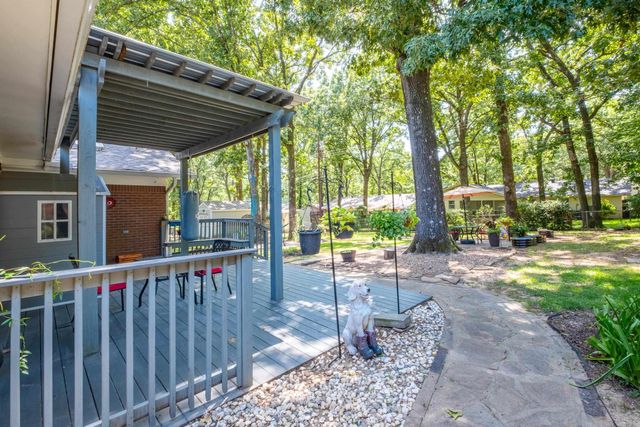 6 Betsy Lane, Little Rock, AR 72205