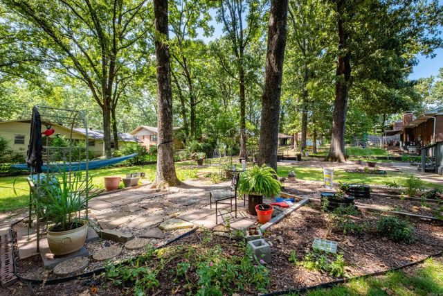 6 Betsy Lane, Little Rock, AR 72205