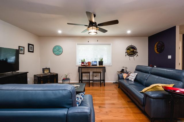 6 Betsy Lane, Little Rock, AR 72205