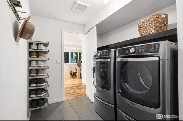 2057 213th Avenue NE, Sammamish, WA 98074