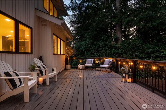 2057 213th Avenue NE, Sammamish, WA 98074