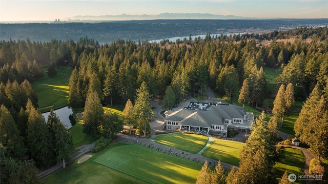 2057 213th Avenue NE, Sammamish, WA 98074