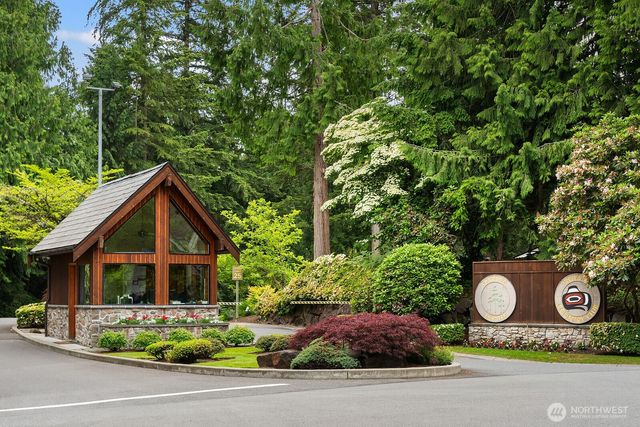 2057 213th Avenue NE, Sammamish, WA 98074