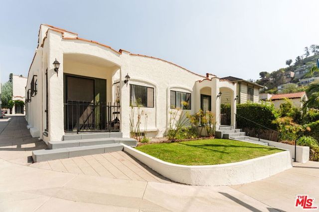 2933 Swan Place, Los Angeles, CA 90026