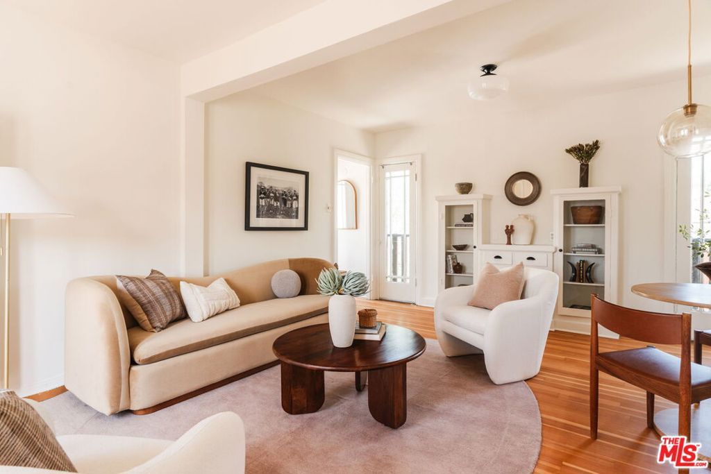 2933 Swan Place, Los Angeles, CA 90026 — photo 2