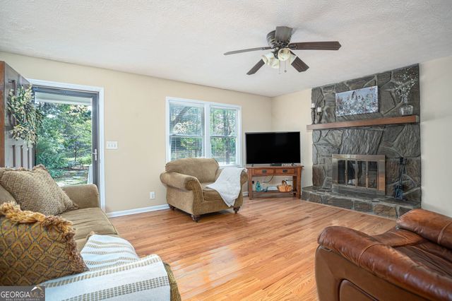 852 Dallas Nebo Road, Dallas, GA 30157