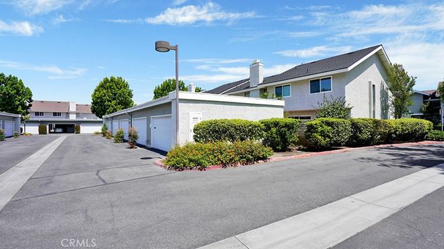 2 Sunflower, Irvine, CA 92604
